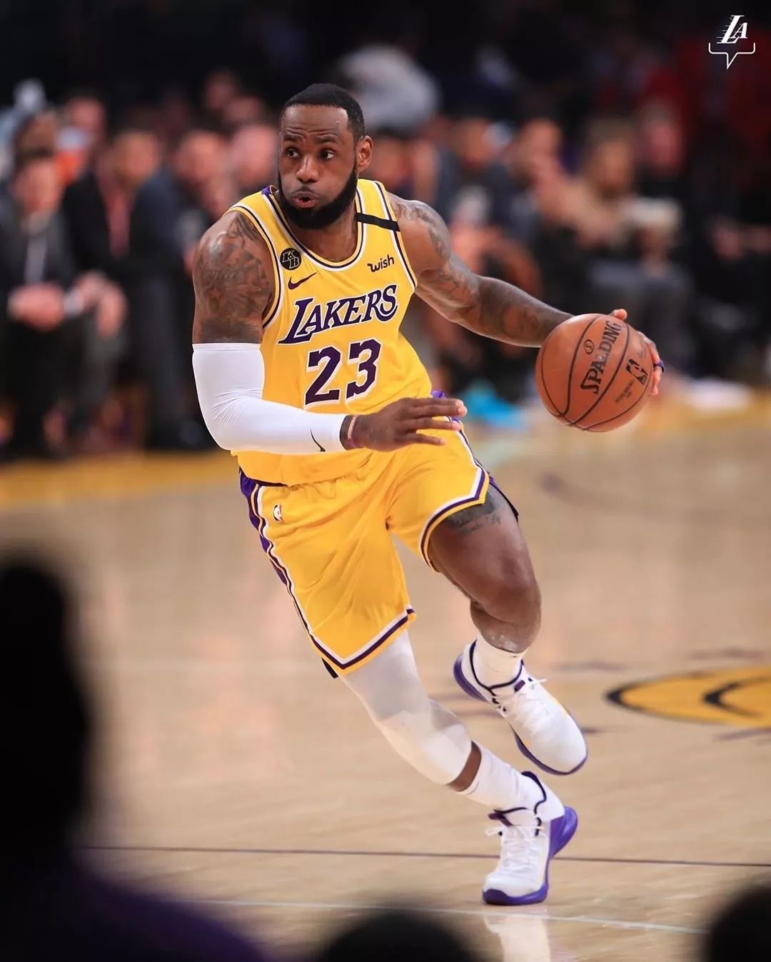 半场战报：比萨0-1帕尔马，贝内迪恰克点射（上半场结束：帕尔马1-0领先比萨，贝内迪恰克点球破门）