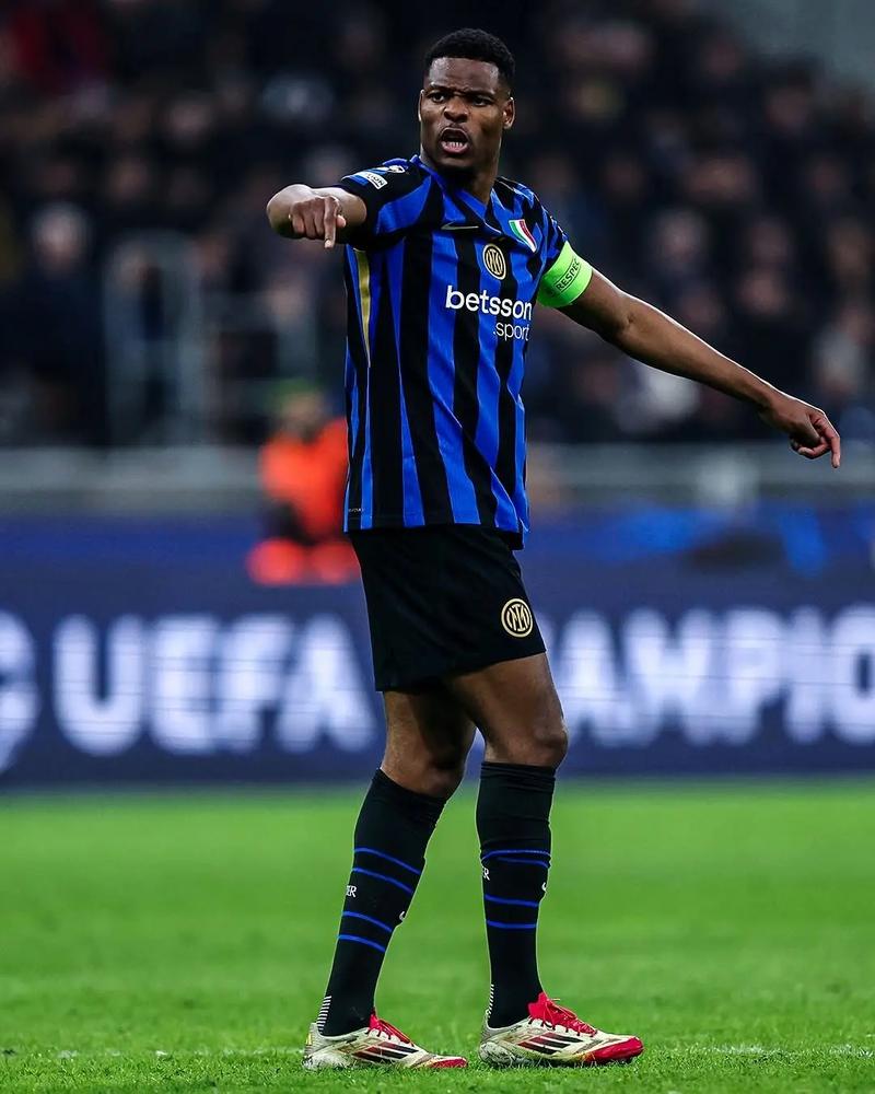 科尔谈塞斯·库里首秀：他来自篮球史上最伟大的投篮世家