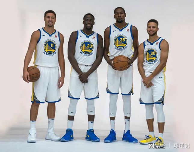 意媒：年薪300万欧的麦肯尼希望涨薪续约，但尤文不愿意接受（意媒：麦肯尼年薪300万欧欲加薪续约，尤文不愿答应）