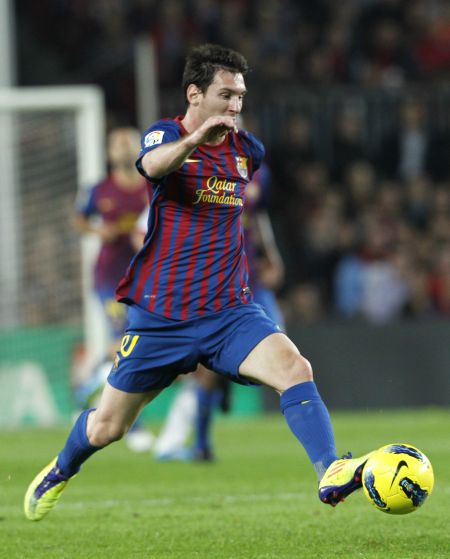 帕拉迪诺：切尔西是阵容星光熠熠的顶级强队，取胜后非常开心（帕拉迪诺：切尔西阵容豪华属顶级强队，赢球令我欣喜）