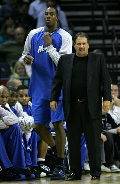 防守效率排名出炉引争议（防守效率榜单发布惹热议）