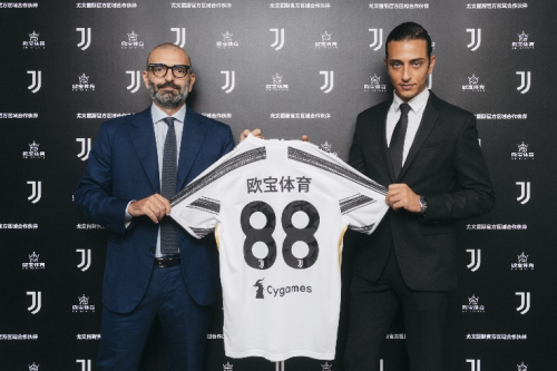 欧冠前瞻：皇马教练阿隆索生死战，曼城对西甲队豪取四连胜（欧冠前瞻：阿隆索率皇马迎生死关，曼城对西甲球队已豪取四连胜）